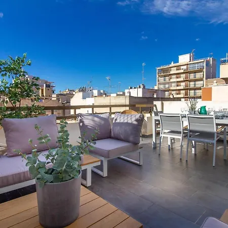 Apartment Stunning In With Kitchenette