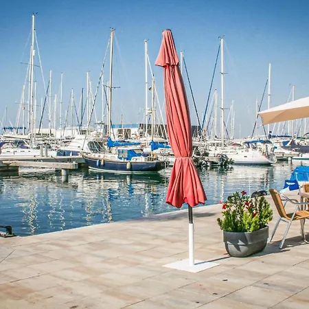Stunning In With Kitchenette Apartment Santa Pola